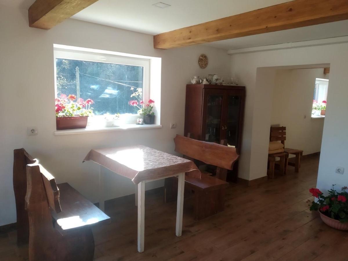 Сервус Guest Hotel Jaremtsje Buitenkant foto