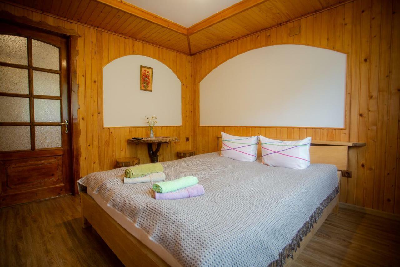 Сервус Guest Hotel Jaremtsje Buitenkant foto