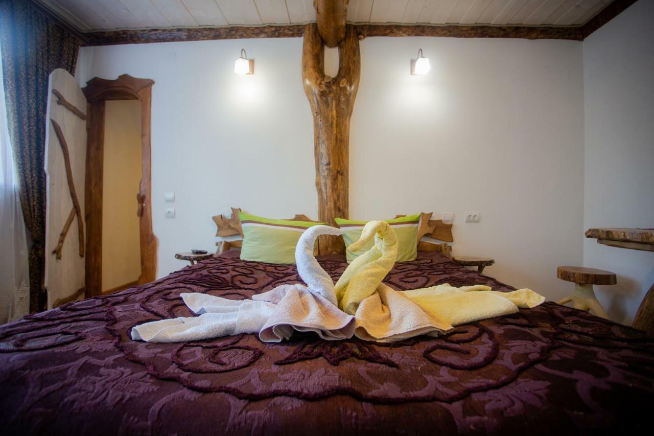 Сервус Guest Hotel Jaremtsje Buitenkant foto