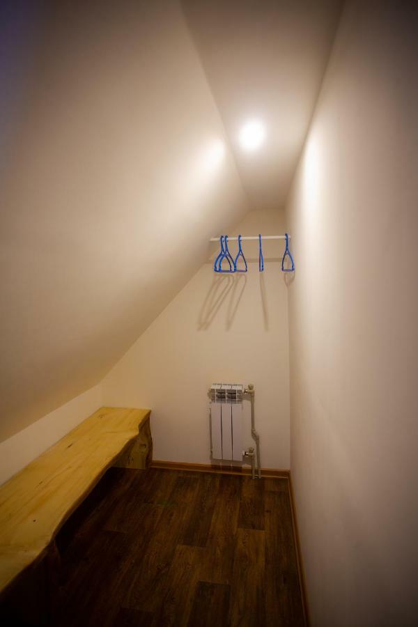 Сервус Guest Hotel Jaremtsje Buitenkant foto