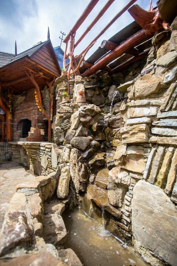 Сервус Guest Hotel Jaremtsje Buitenkant foto